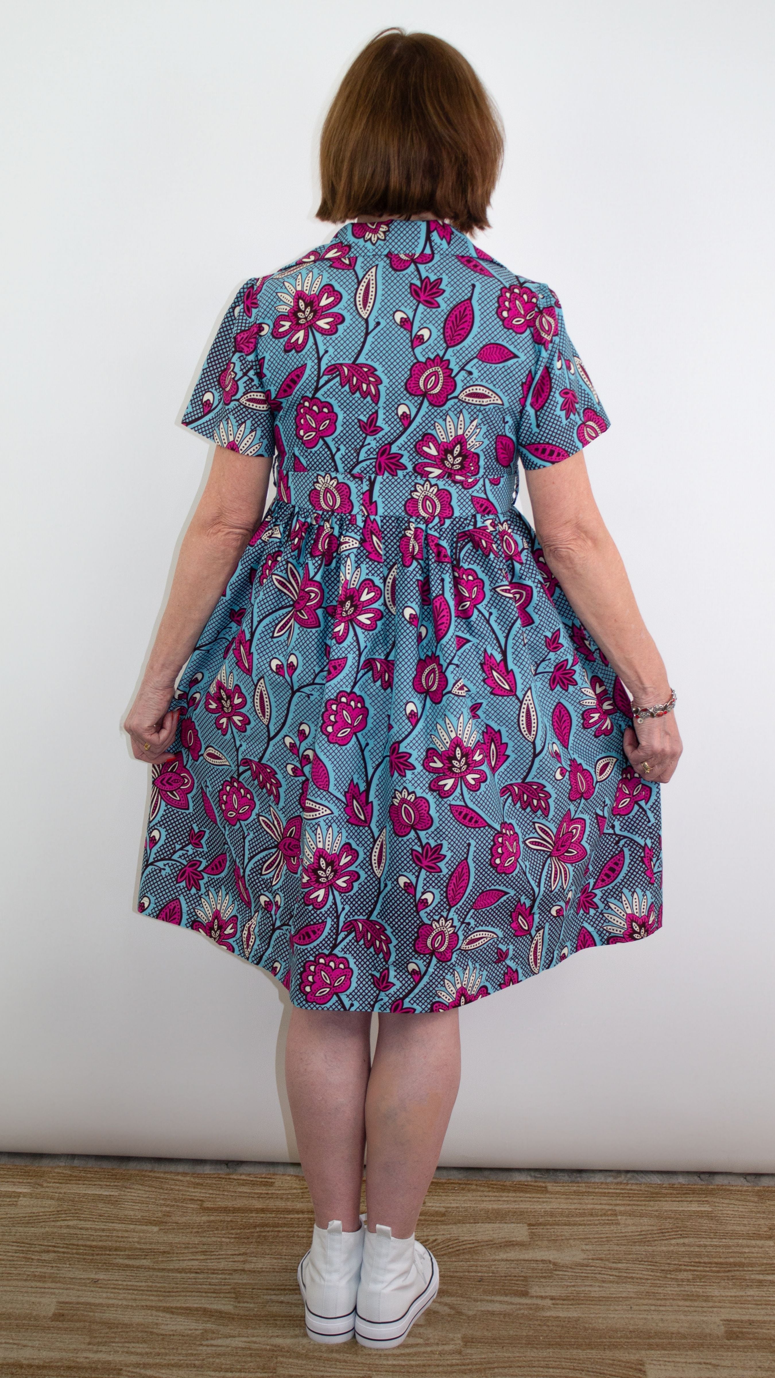 Short pink sale floral dress